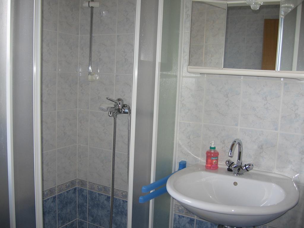 קובאריד Country House Fon חדר תמונה