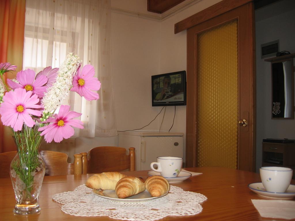 קובאריד Country House Fon חדר תמונה